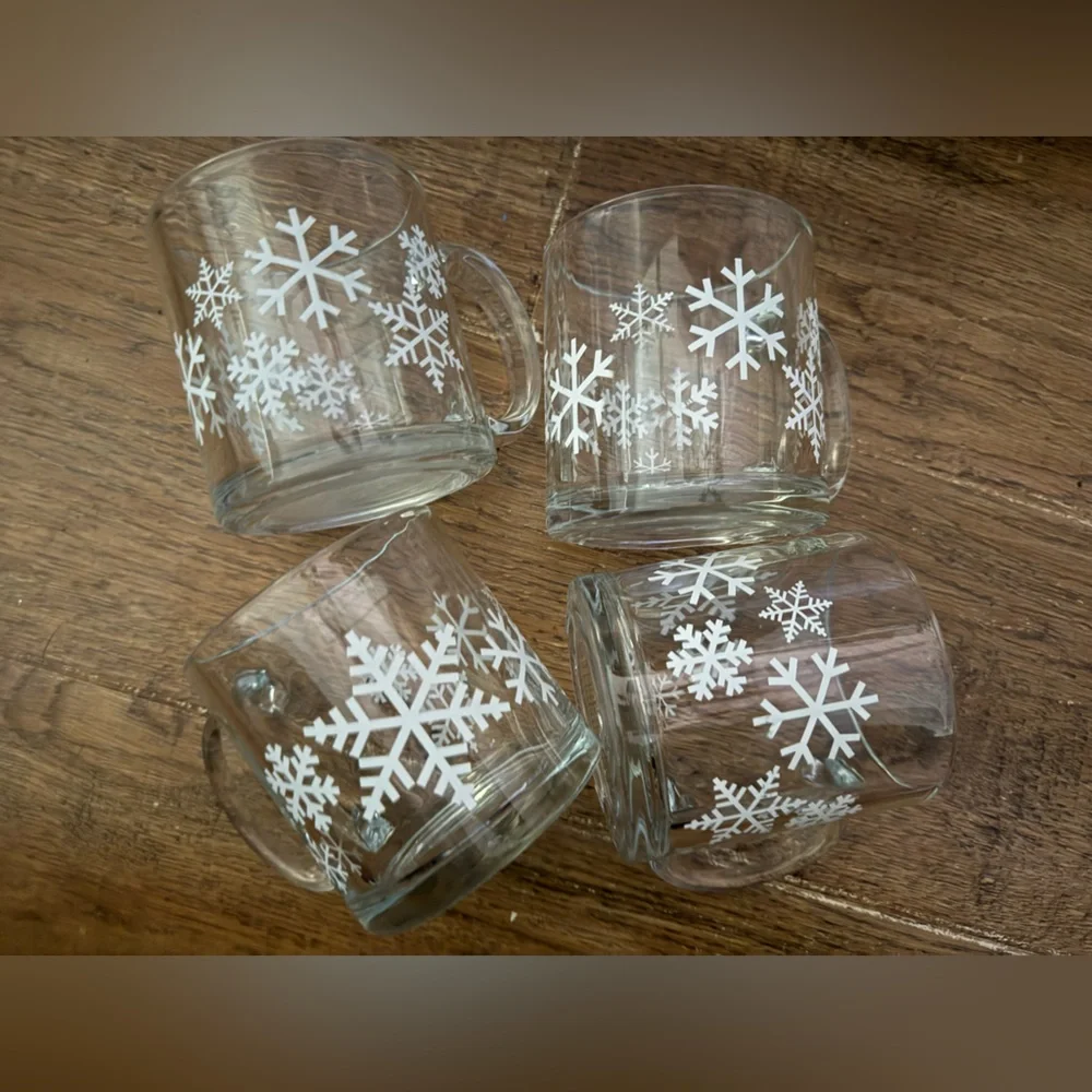 Crate & Barrel Clear Glass White Snowflake Winter Christmas Coffee Mugs USA set